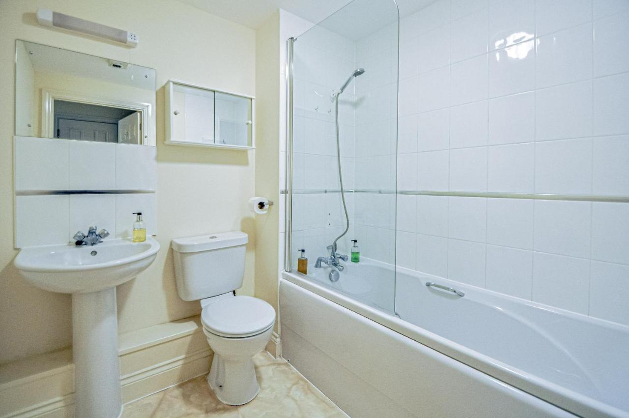 Kings Quarter - Four Bed Apartment - #0202 Maidenhead Exteriör bild