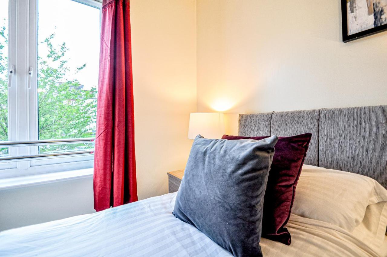 Kings Quarter - Four Bed Apartment - #0202 Maidenhead Exteriör bild