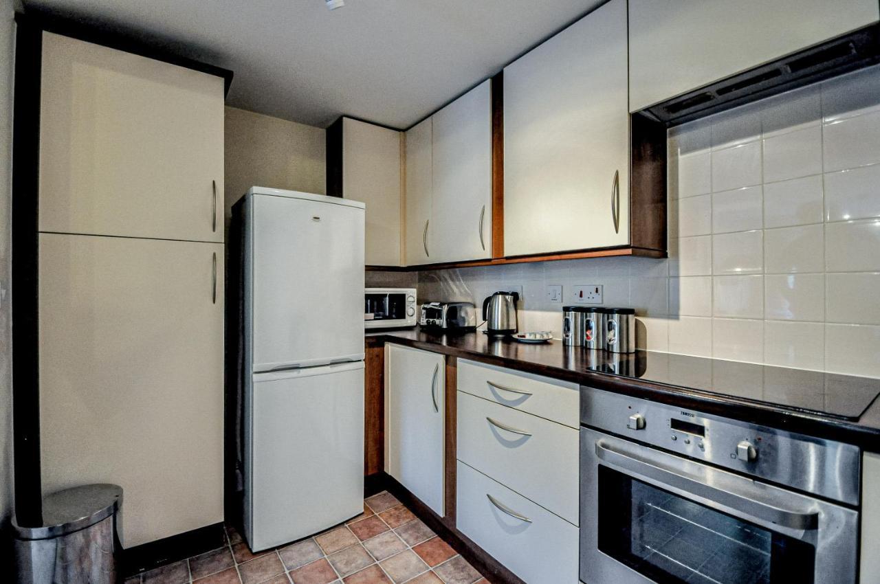 Kings Quarter - Four Bed Apartment - #0202 Maidenhead Exteriör bild
